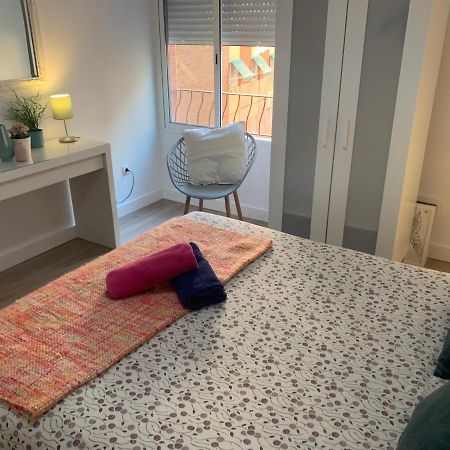 Centro Grupos Malaga Parking Gratis 3 Apartment Bagian luar foto