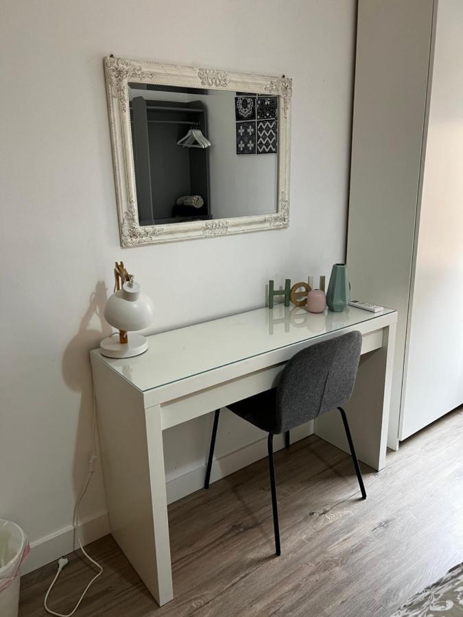 Centro Grupos Malaga Parking Gratis 3 Apartment Bagian luar foto